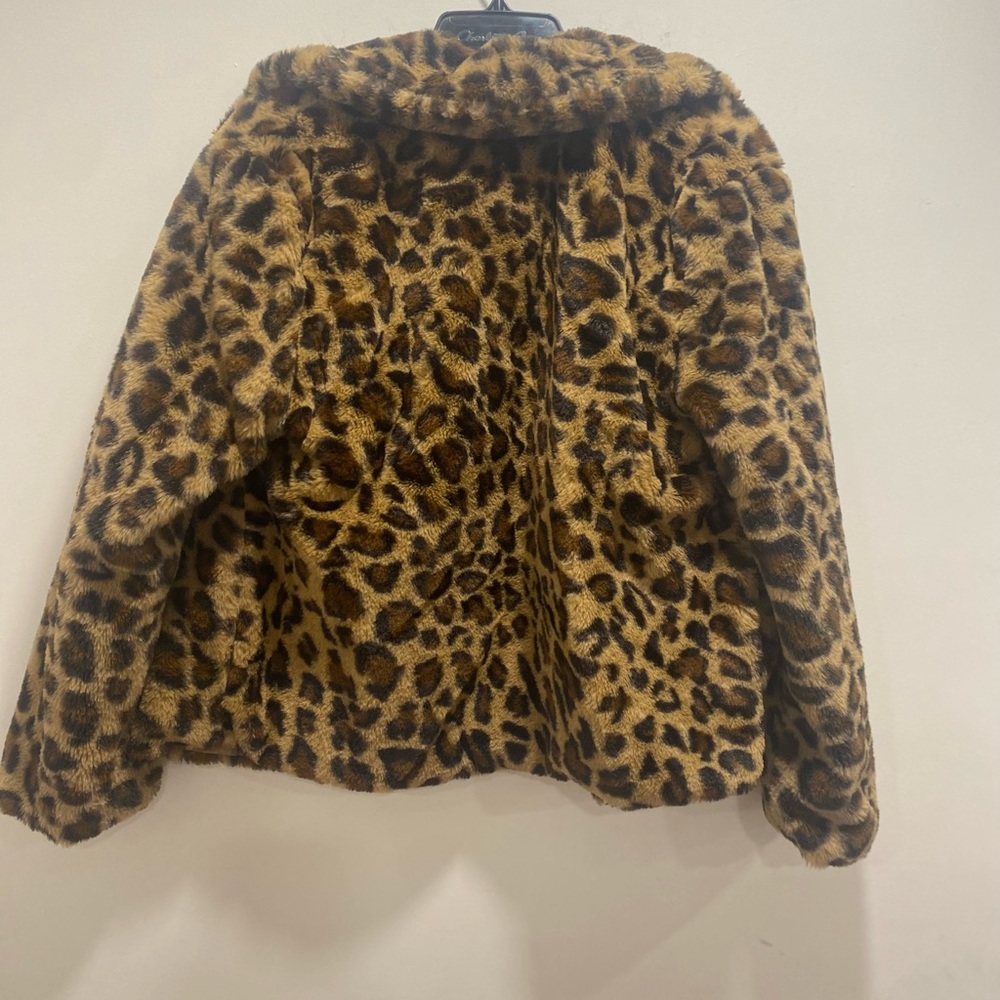 Leopard coat - Picture 10 of 11